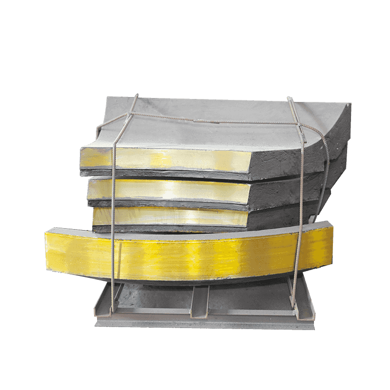 Korkea kromivuori iskumurskaimelle